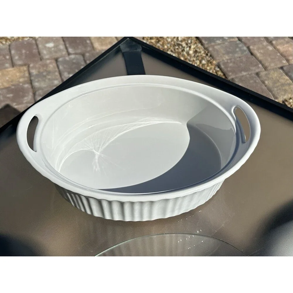 VTG Corning Ware French White 2.5 Qt/2.3 L Casserole Dish Handles With Lid